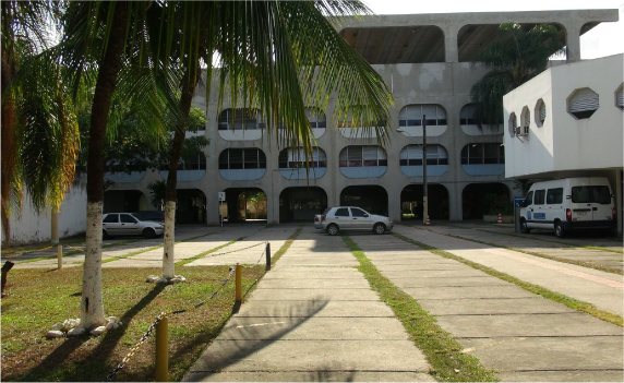 Sobre o Programa de Pós-graduação em Educação, Cultura e Comunicação em Periferias